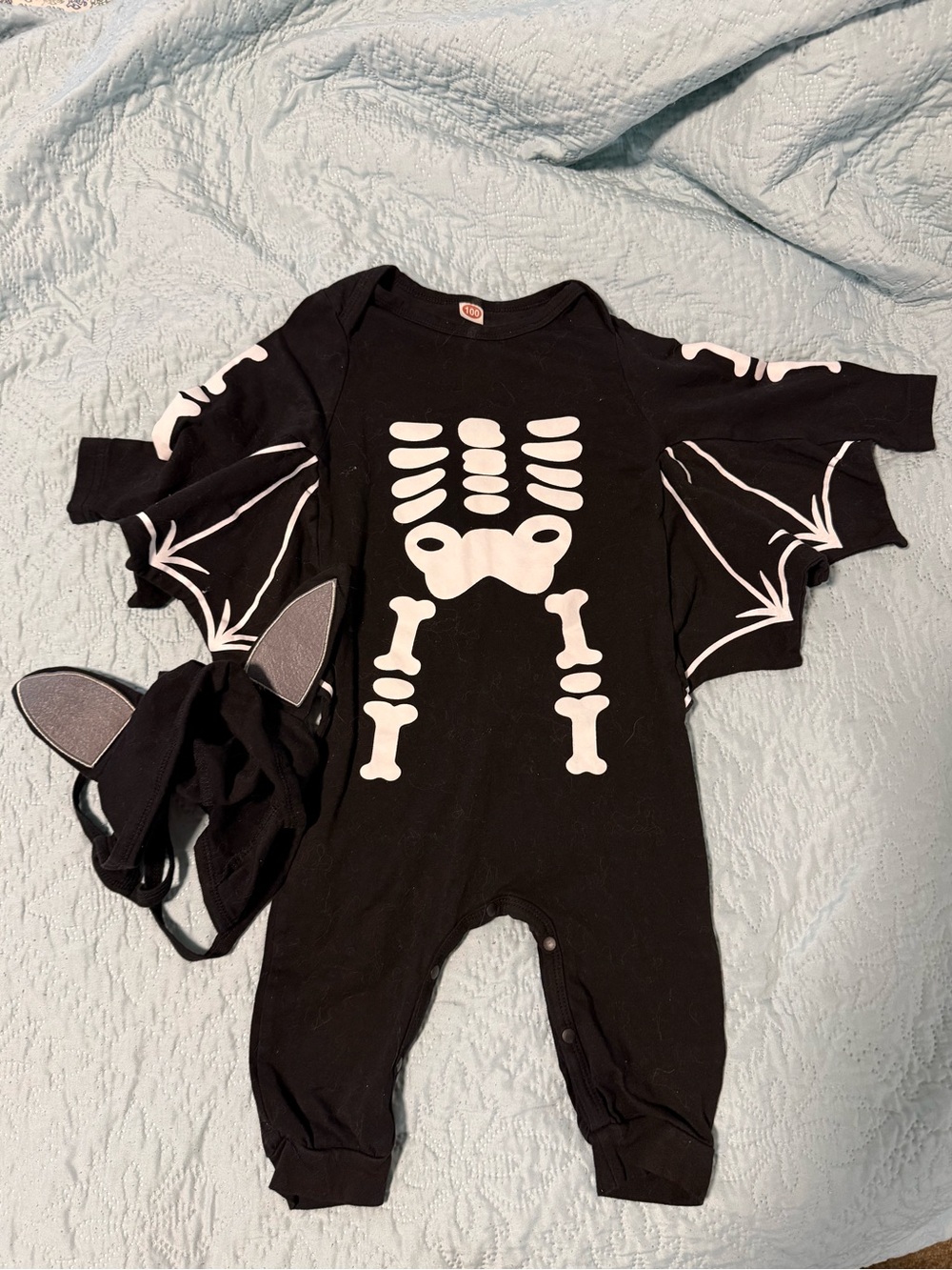 Toddler Bat costume with hat
